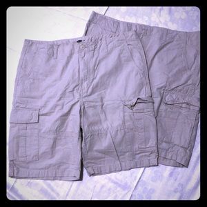Old Navy men’s khaki shorts